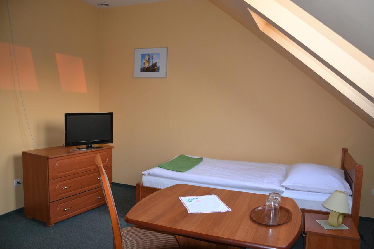 Hotelik Orlik Legnickie Pole Oda fotoğraf