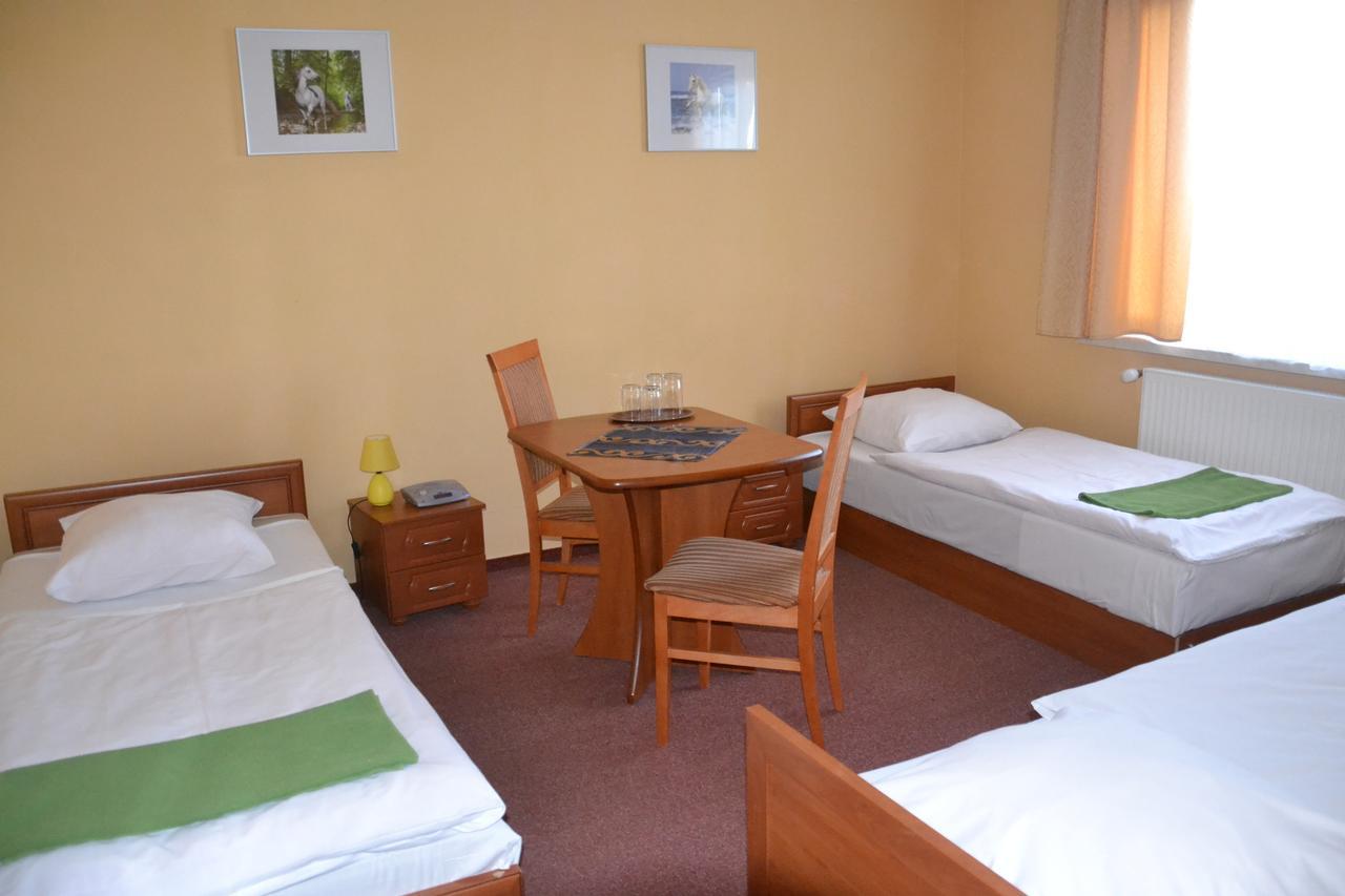 Hotelik Orlik Legnickie Pole Oda fotoğraf