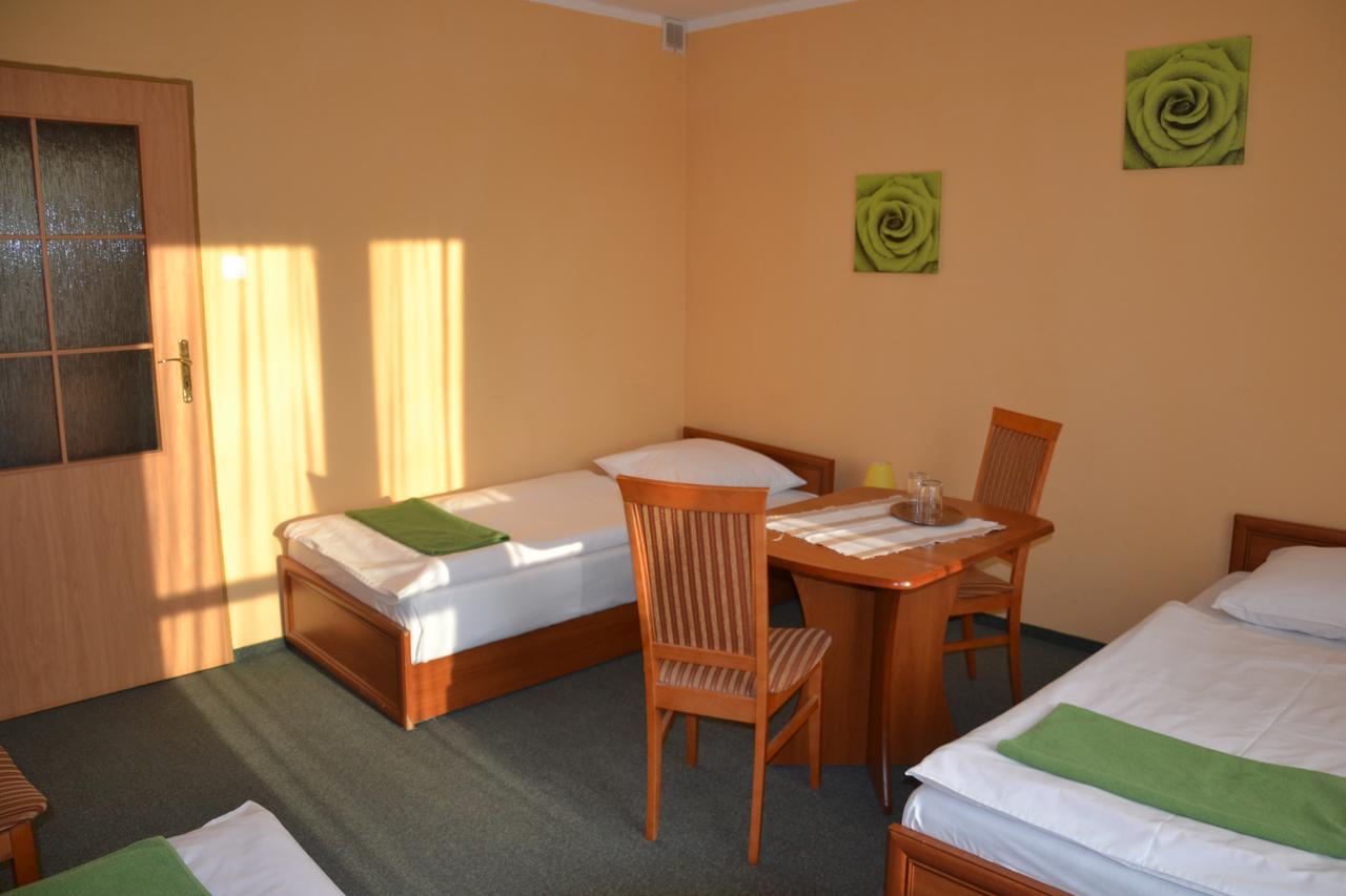 Hotelik Orlik Legnickie Pole Oda fotoğraf